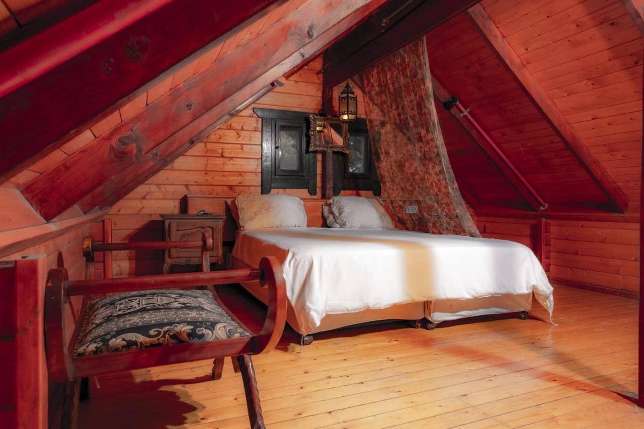 Family Cabin Menaẖemya Екстериор снимка