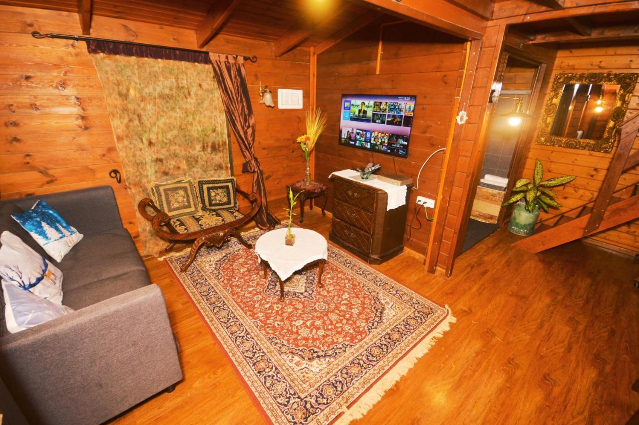 Family Cabin Menaẖemya Екстериор снимка